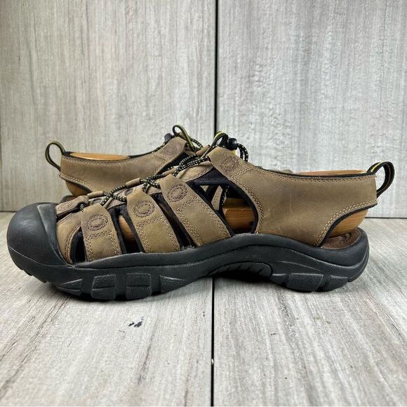 Keen Newport Brown Leather Closed Toe Sandal Waterproof Sneaker Mens Size 10 - Picture 4 of 10